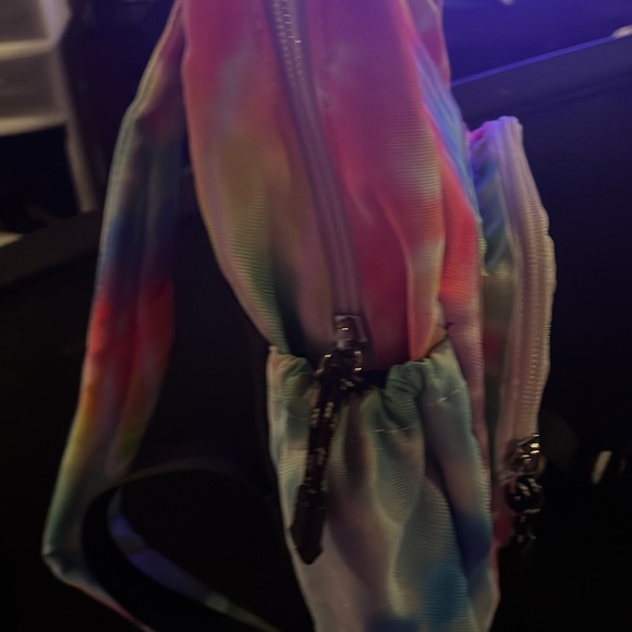 clare’s mini bookbag - Picture 3 of 5